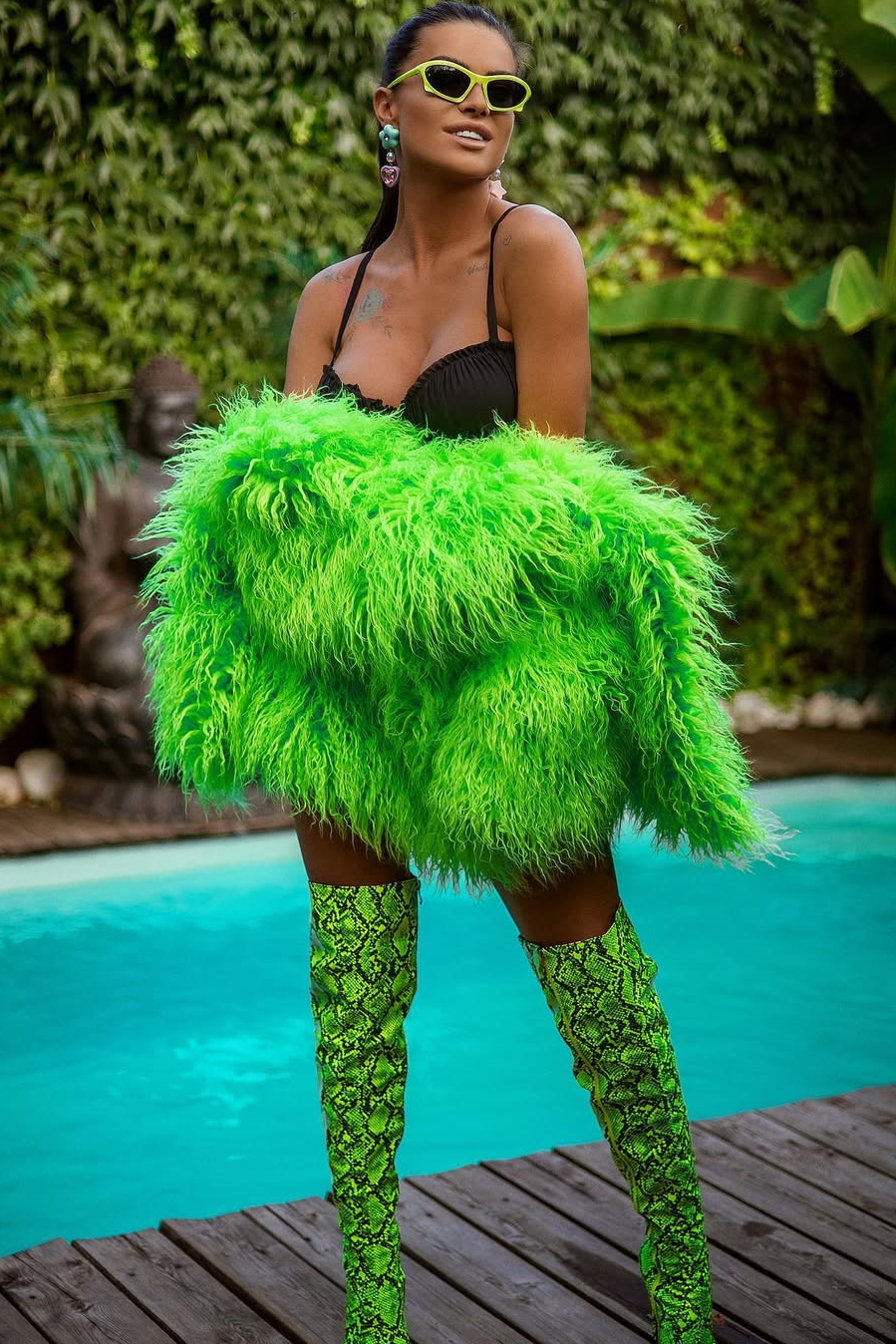 Проститутка Каролина, грудь 3, цена 30000 час